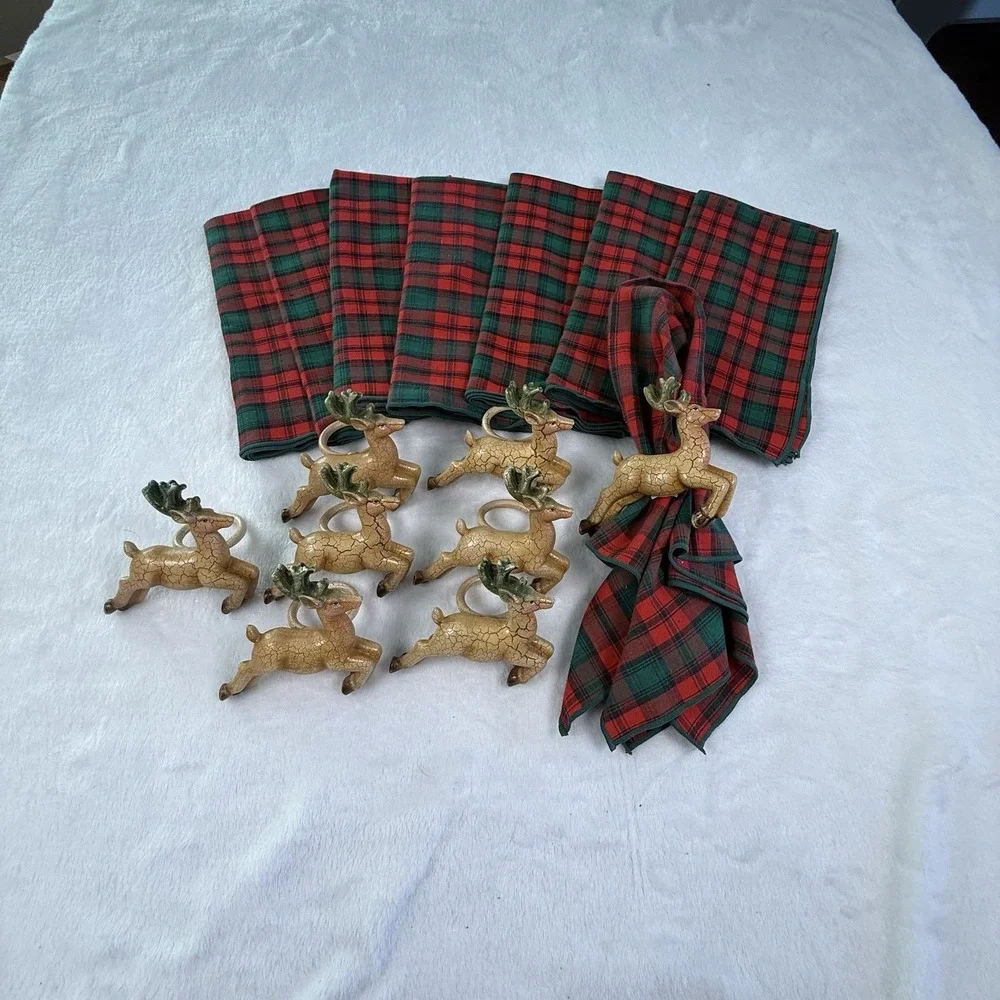 Vintage Christmas Reindeer Napkin Rings Set 8 Tartan Plaid Cloth Napkins Holiday
